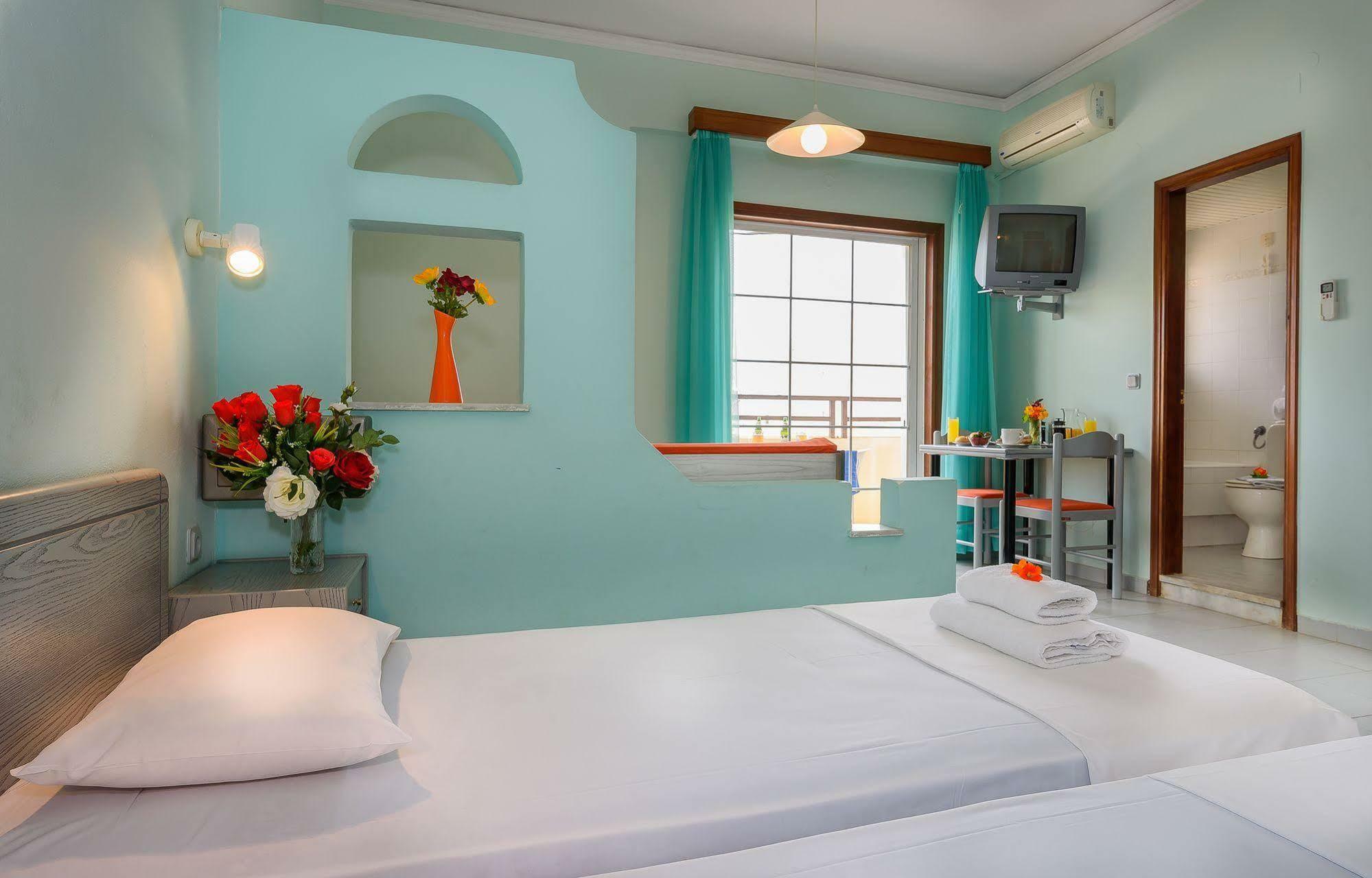 Louladakis Aparthotel 2*